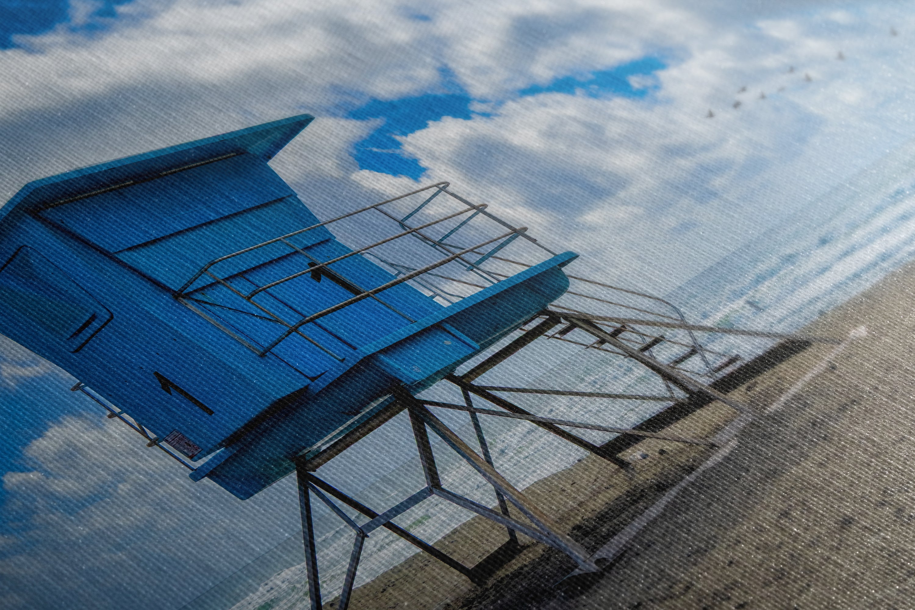 Southern California Coastline Lifeguard Tower Ocean Picture, Oceanside Relaxation Artwork for Meditation, Office, Dorm, and House Decor