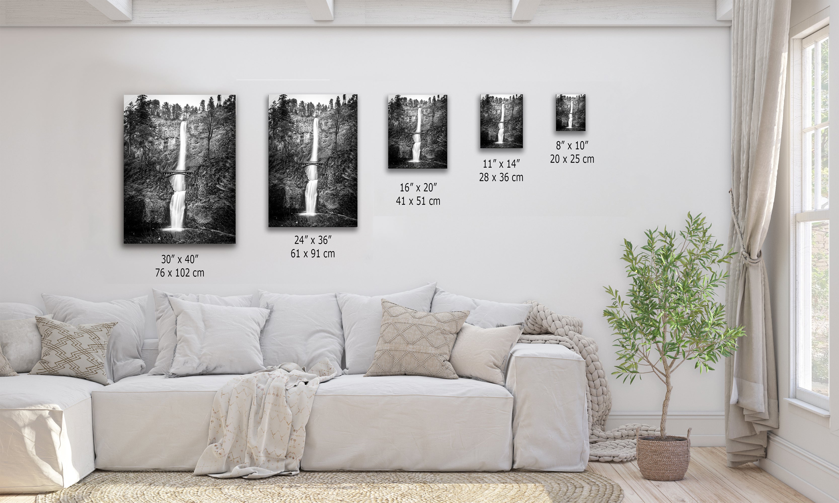 Multnomah Waterfall Picture Nature Photo, Black and White, Pacific Northwest Oregon Picture Relaxation Artwork, Columbia River Gorge for Meditation, House