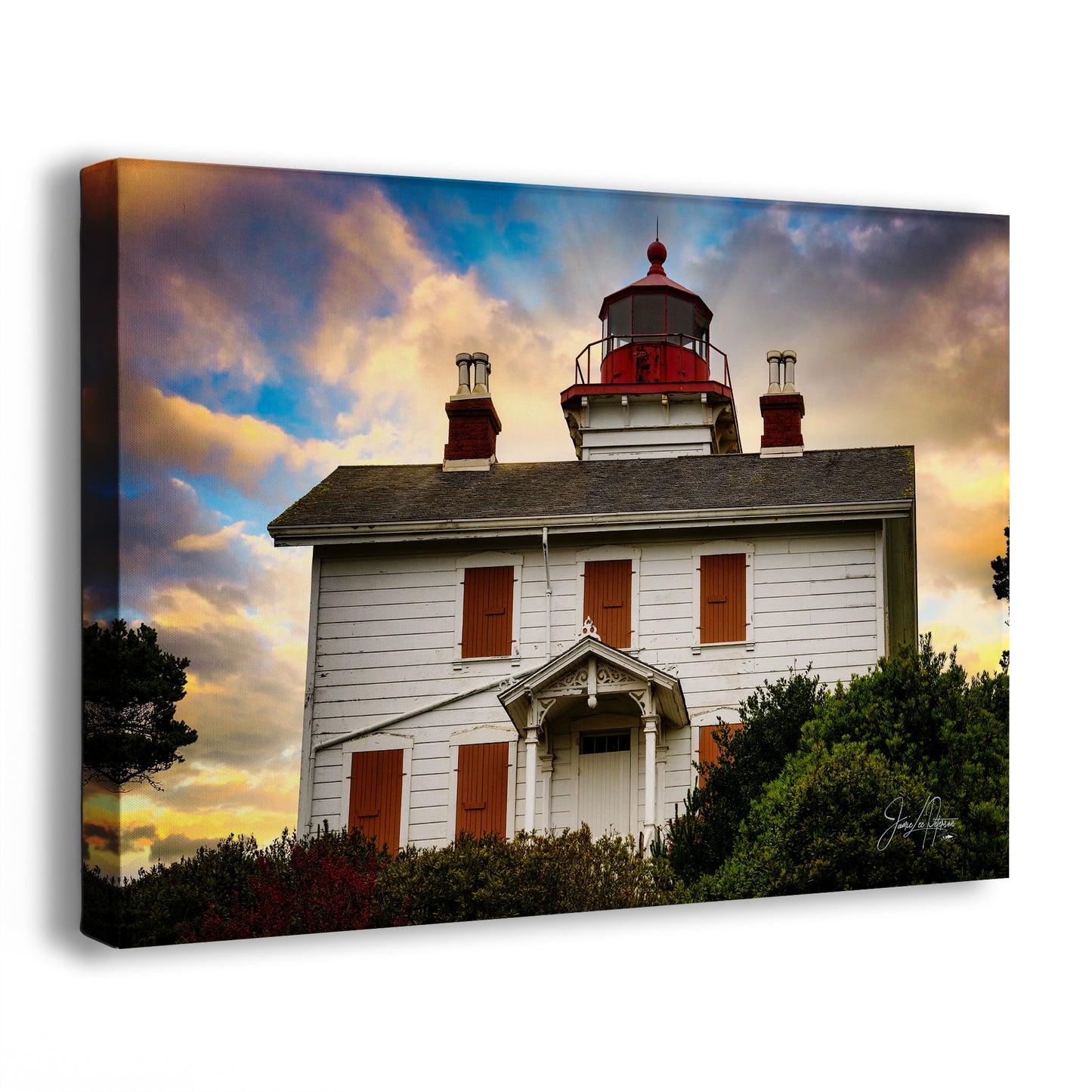 Yaquina Bay Lighthouse Picture, Oregon Coast Ocean Picture, Pacific Northwest Beach Photo Wall Art for Office and Relaxation