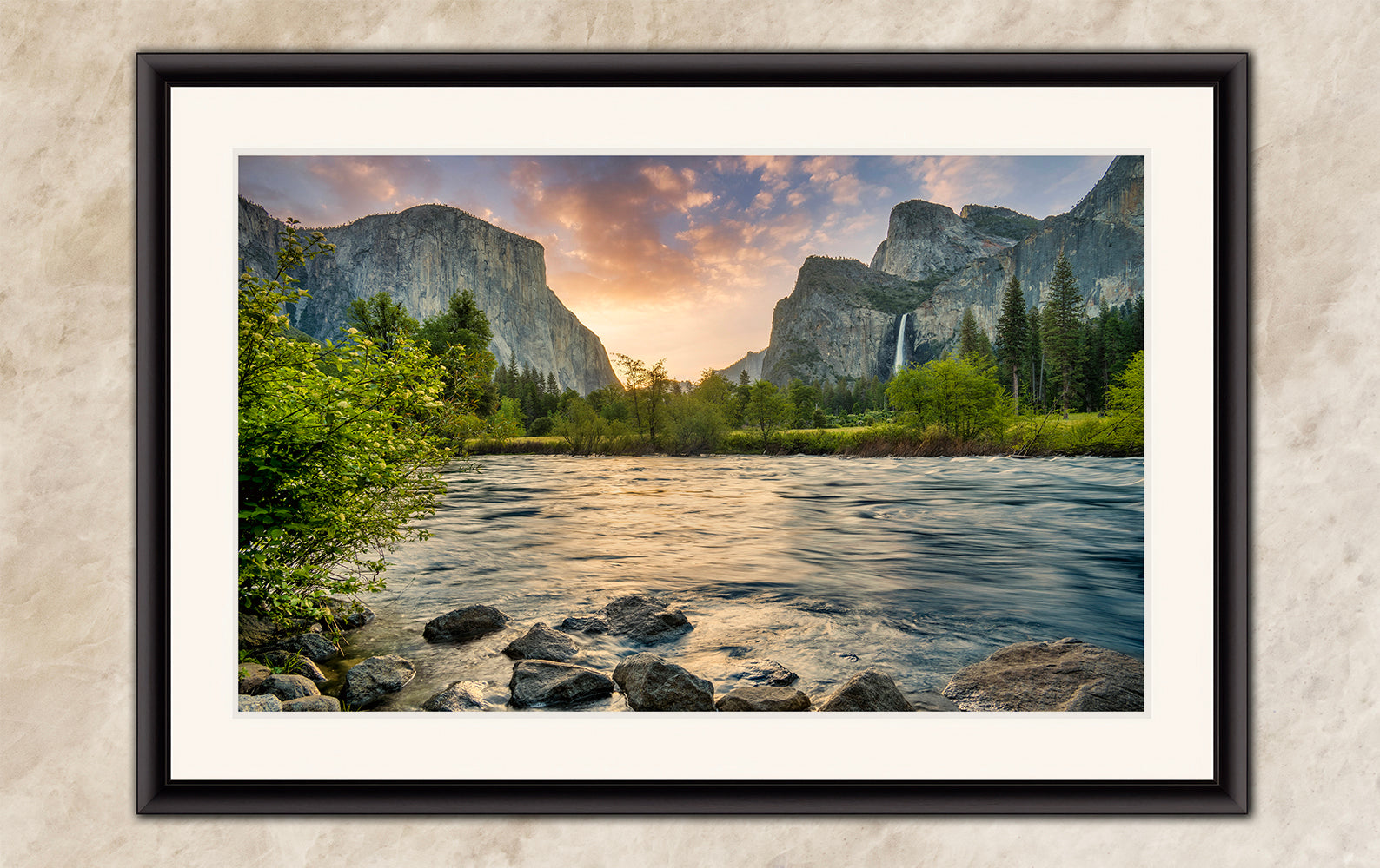 Yosemite National Park Mountain Picture Nature Photo Relaxation Artwork with El Capitan, Bridalveil Falls for Mediation & House Decor