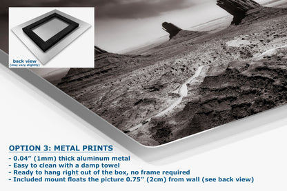 Monument Valley Arizona Desert Picture, Black and White Nature Photo, Bohemian Style Relaxation Artwork for Meditation, Apartment, Office & House Decor