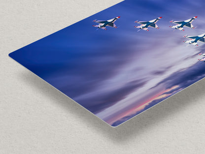 US Airforce Thunderbirds F-16 Fighting Falcon Aviation Artwork | Military Aircraft Wall Decor for Aviation Enthusiasts and Man Cave Decor