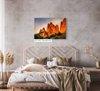 Garden of the Gods Colorado Mountain Picture, Vibrant Rocky Mountain Nature Photo for Meditation Relaxation and Bohemian Decor