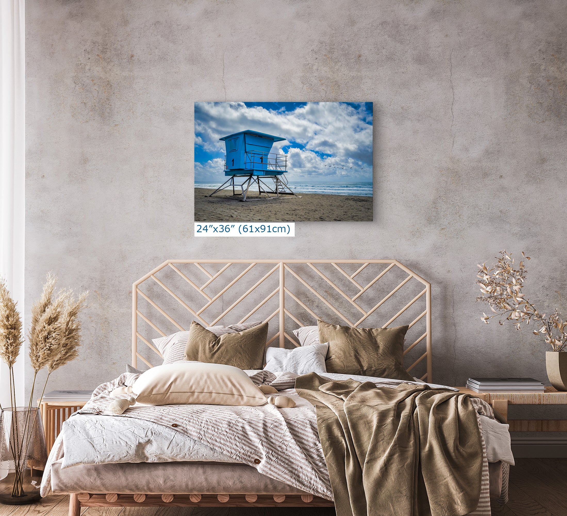 Southern California Coastline Lifeguard Tower Ocean Picture, Oceanside Relaxation Artwork for Meditation, Office, Dorm, and House Decor